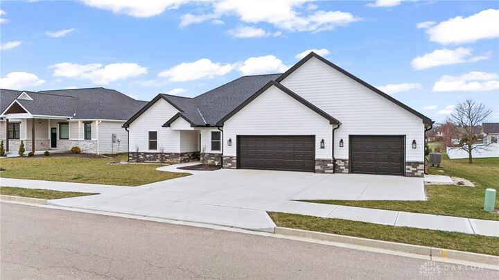 Property Photo:  940 Rosenthal Drive  OH 45373 