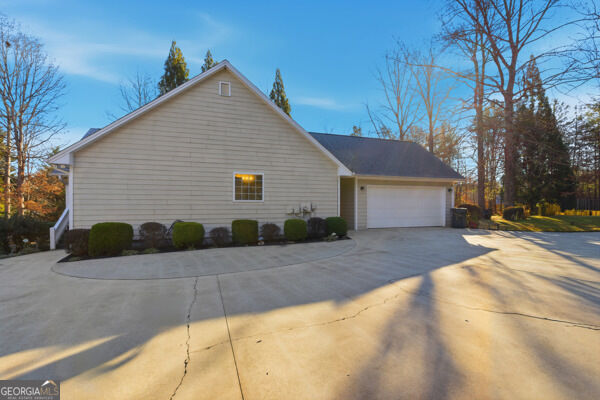 Property Photo:  187 Poplar Springs Drive  GA 30535 