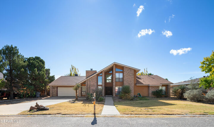 Property Photo:  324 Rio Estancia Drive  TX 79932 