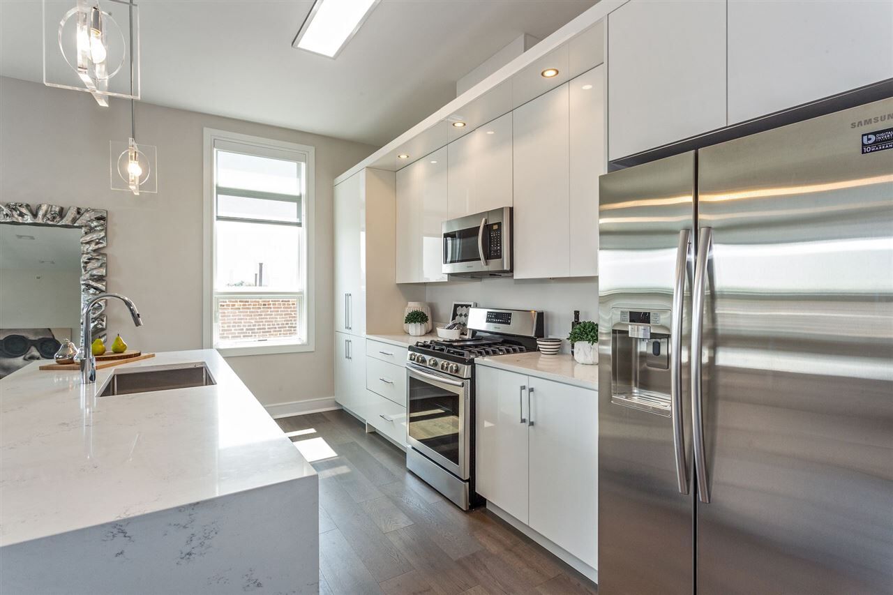 Property Photo: 119 Peter St 601 NJ 07087