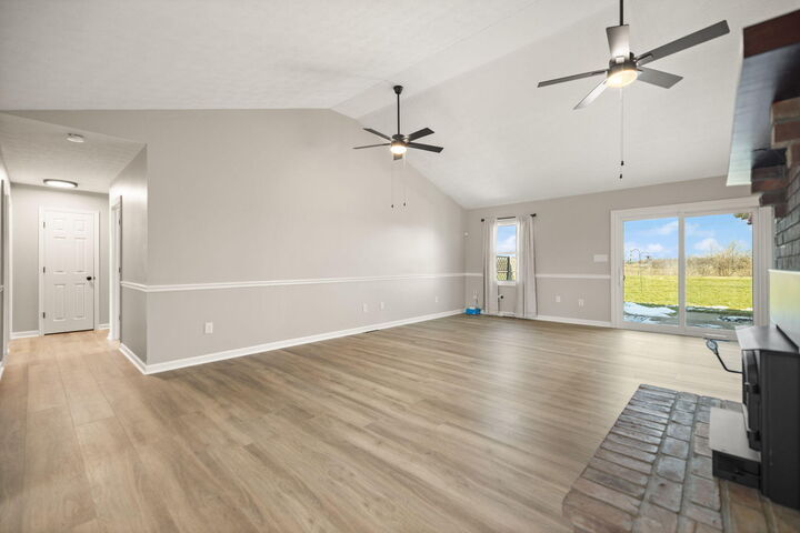 Property Photo:  103 Deer Creek Drive  KY 40475 