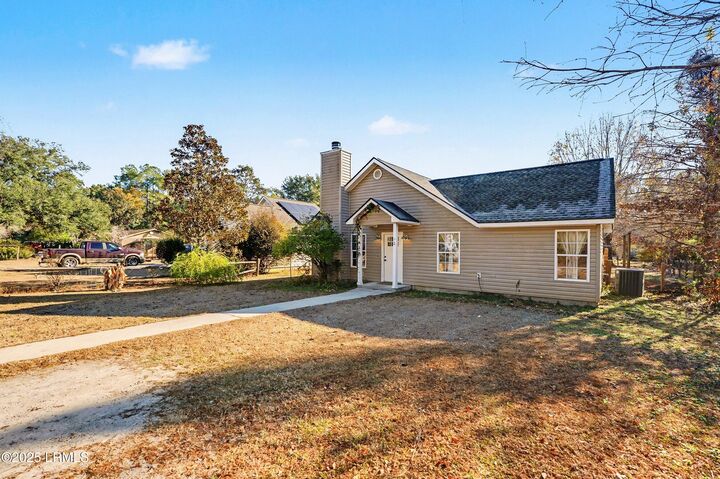 Property Photo: 2 Ponderosa Circle SC 29945