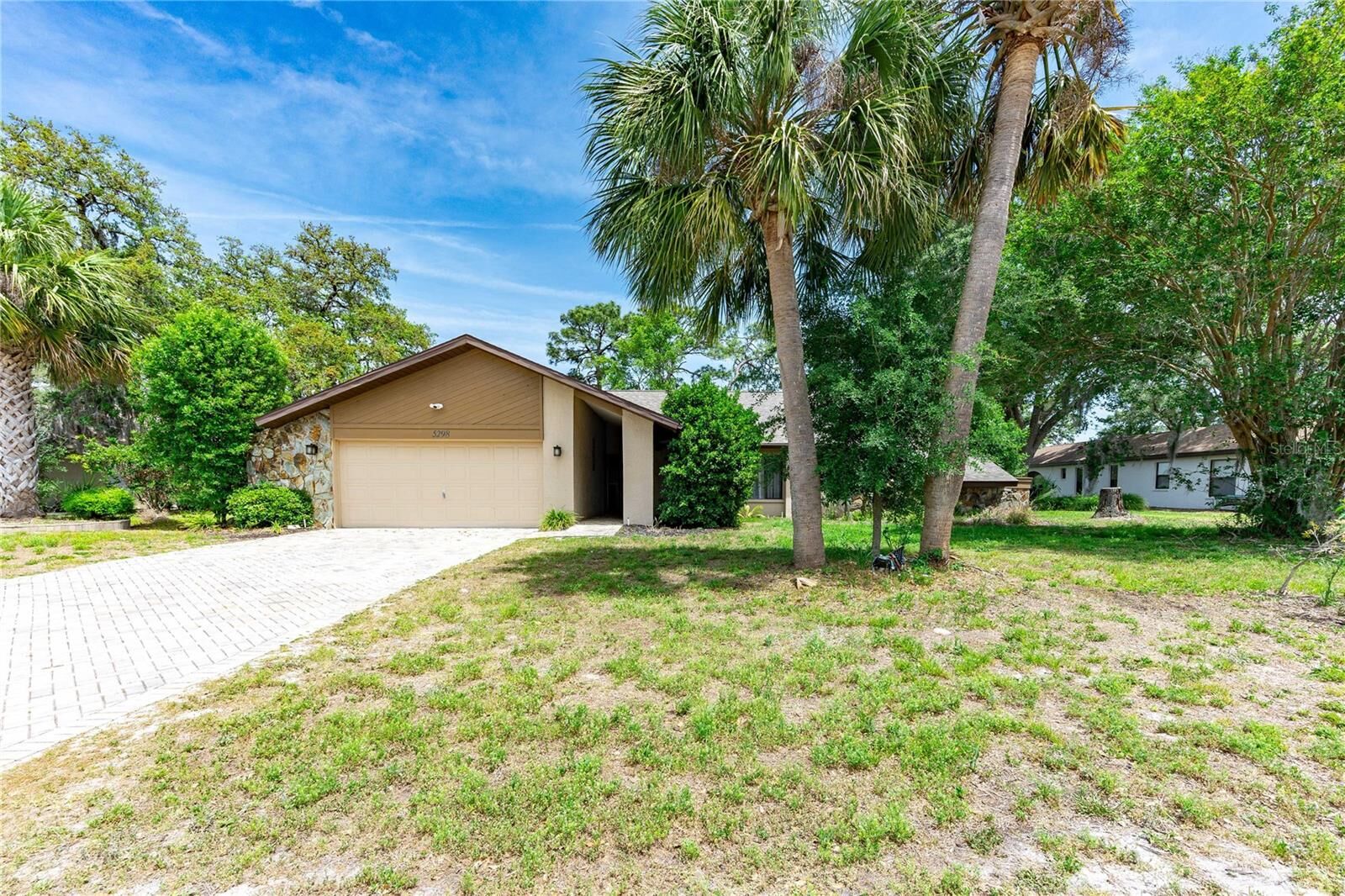 Property Photo:  5298 Florentine Court  FL 34608 