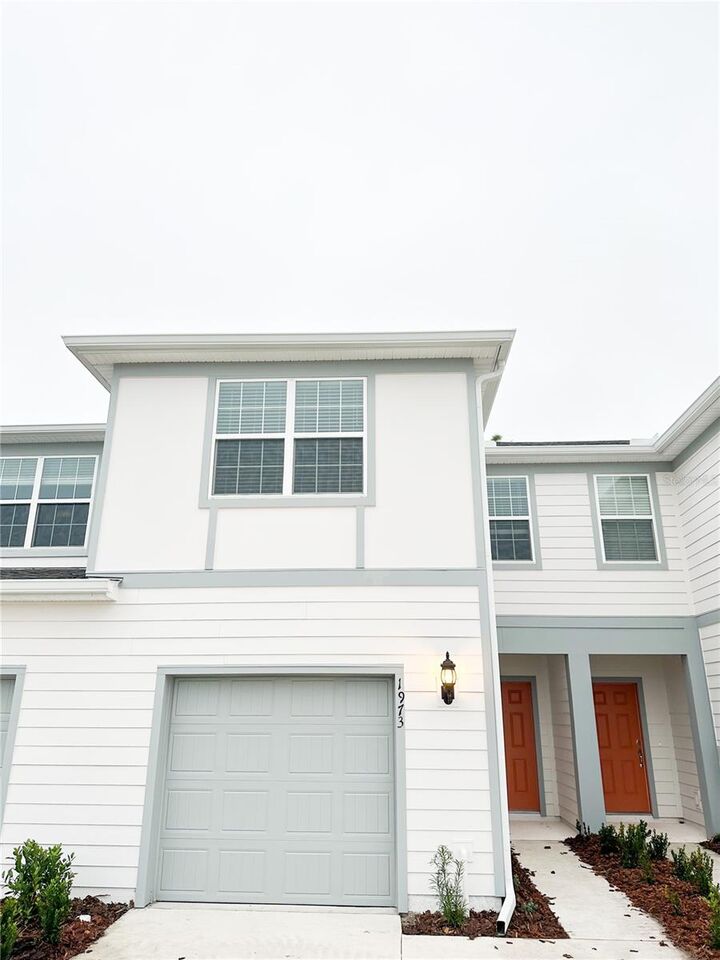 Property Photo:  1973 Canny Cove  FL 32792 