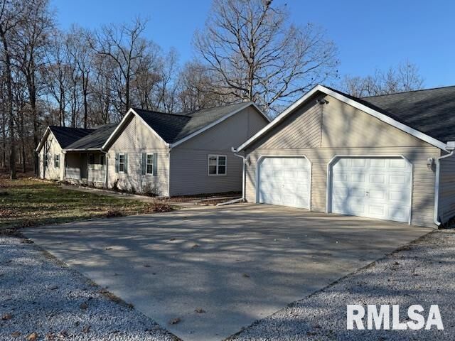 Property Photo:  14892 Fowler School Road  IL 62959 