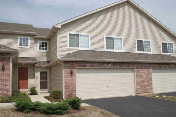 Property Photo: 533 Mallard Lane D IL 60554