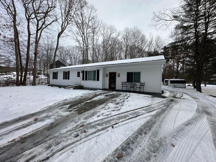 Property Photo:  46 Silver Ridge  ME 04401 