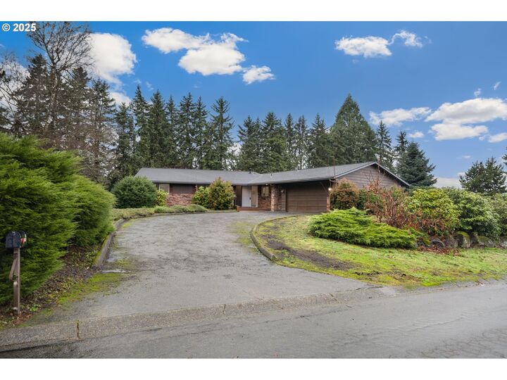 Property Photo: 12591 SE Staley Ave OR 97089