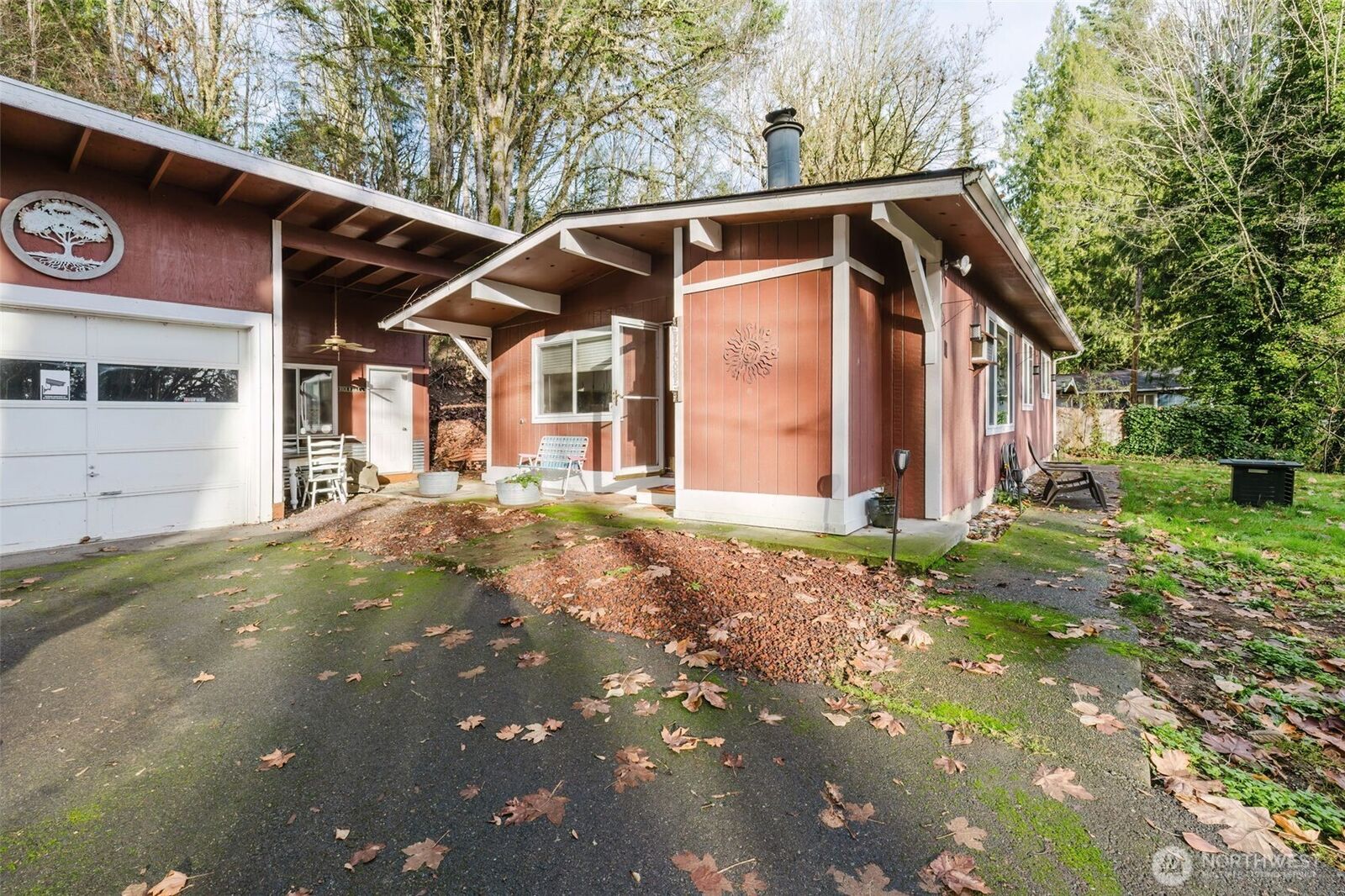 Property Photo: 160 NE Virginia Avenue WA 98528