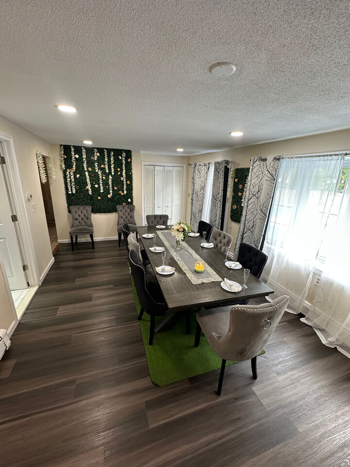 Property Photo:  24 Bel Aire Circle  CT 06096 