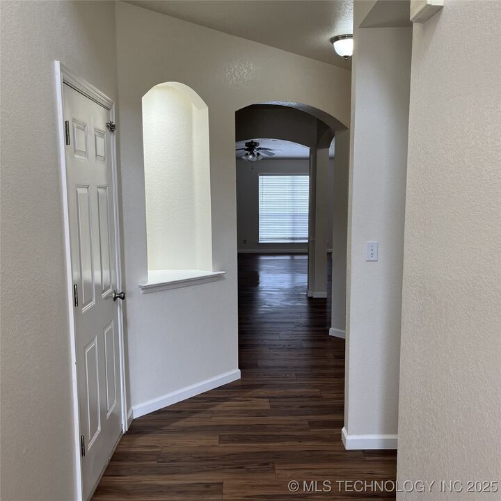 Property Photo: 11899 S 269th OK 74429