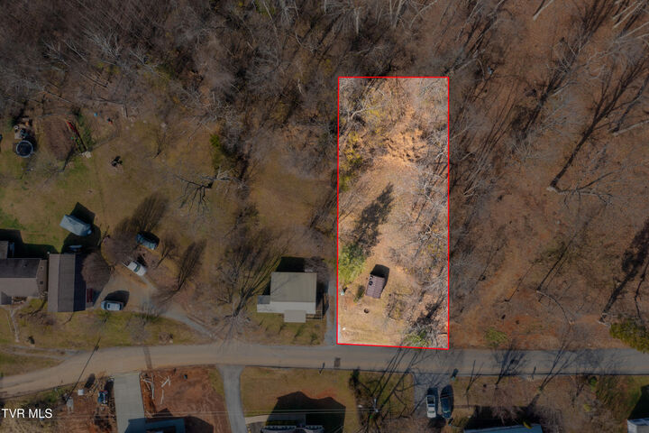 Property Photo: 221 Old Siam Road TN 37643