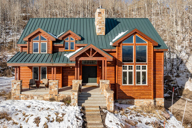 Property Photo:  2050 W Willow Cir  UT 84017 