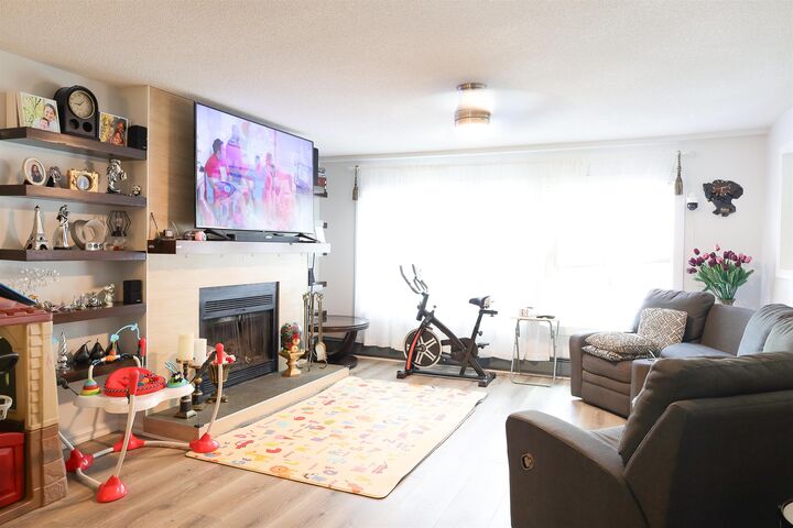 Property Photo: 10263 144 Street 10261 BC V3T 4V2