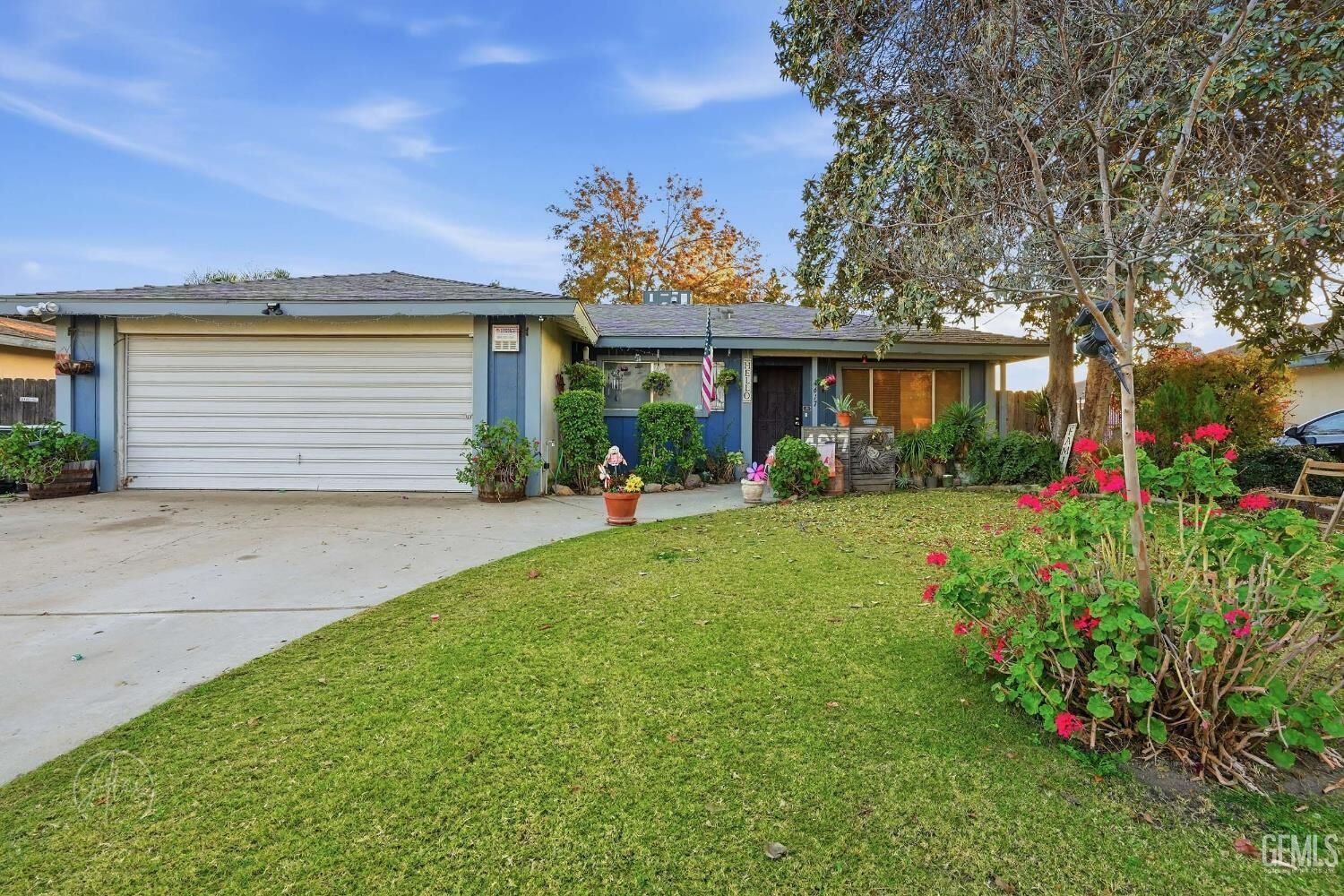 Property Photo:  4617 De Ette Avenue  CA 93313 