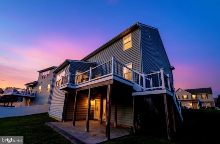 Property Photo:  232 Armata Drive  DE 19709 