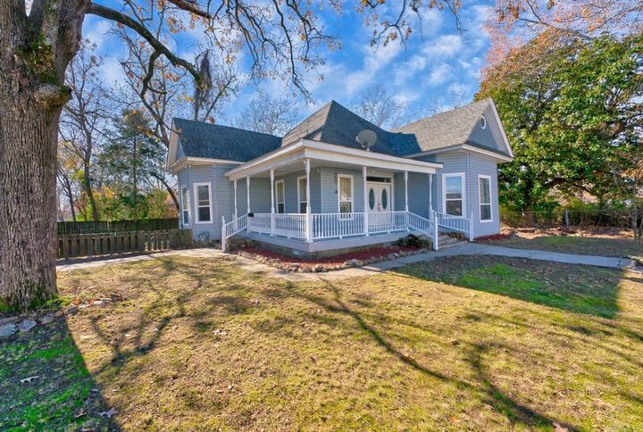 Property Photo:  602 Third Street  AR 71913 