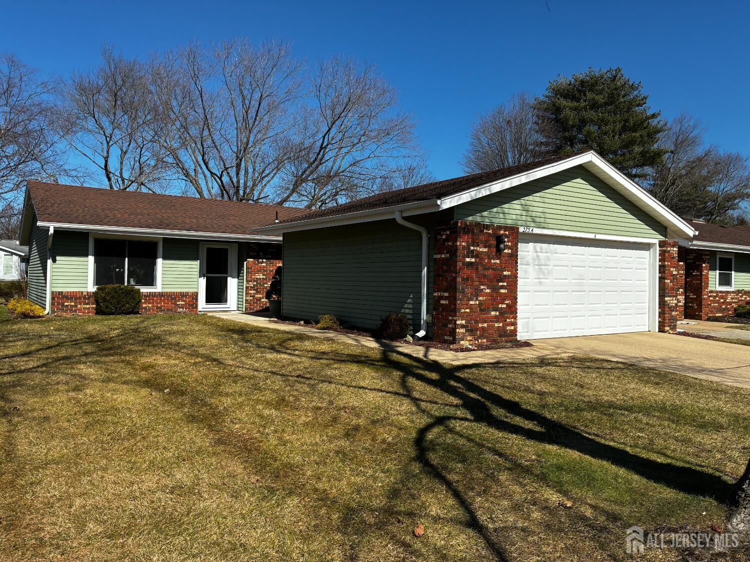 Property Photo:  275 Convent Road 275A  NJ 08831 