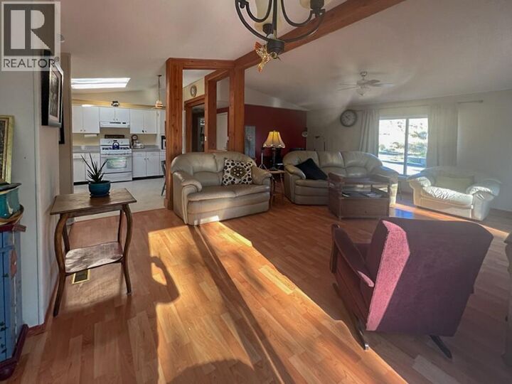 Property Photo: 1401 Nicola Avenue 18 BC V1K 1L8