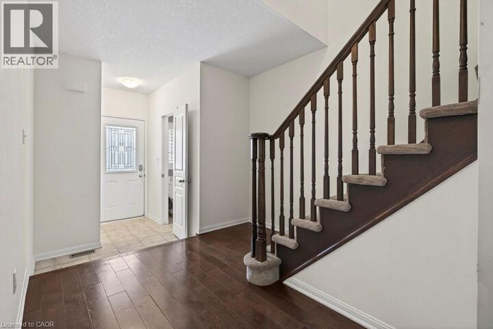 Property Photo:  55 Lupo Drive  ON L8B 0V3 