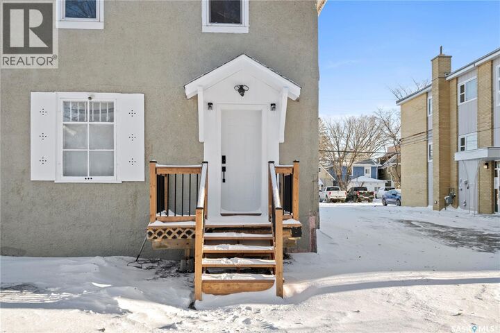 Property Photo:  2111 Osler Street  SK S4P 1W7 