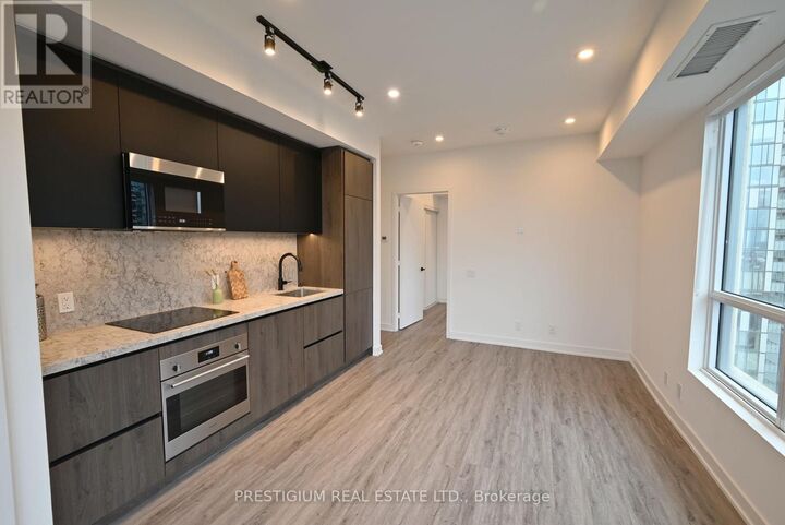 Property Photo:  108 Peter Street 3510  ON M5V 0W2 