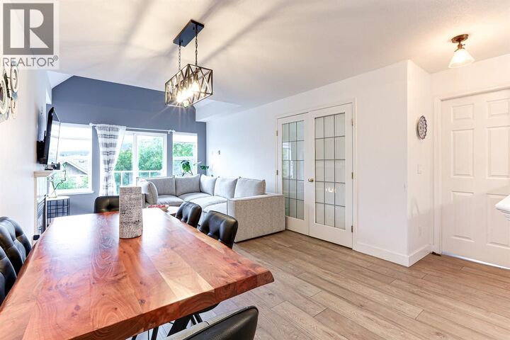 Property Photo: 1558 Grant Avenue 402 BC V3B 1P2