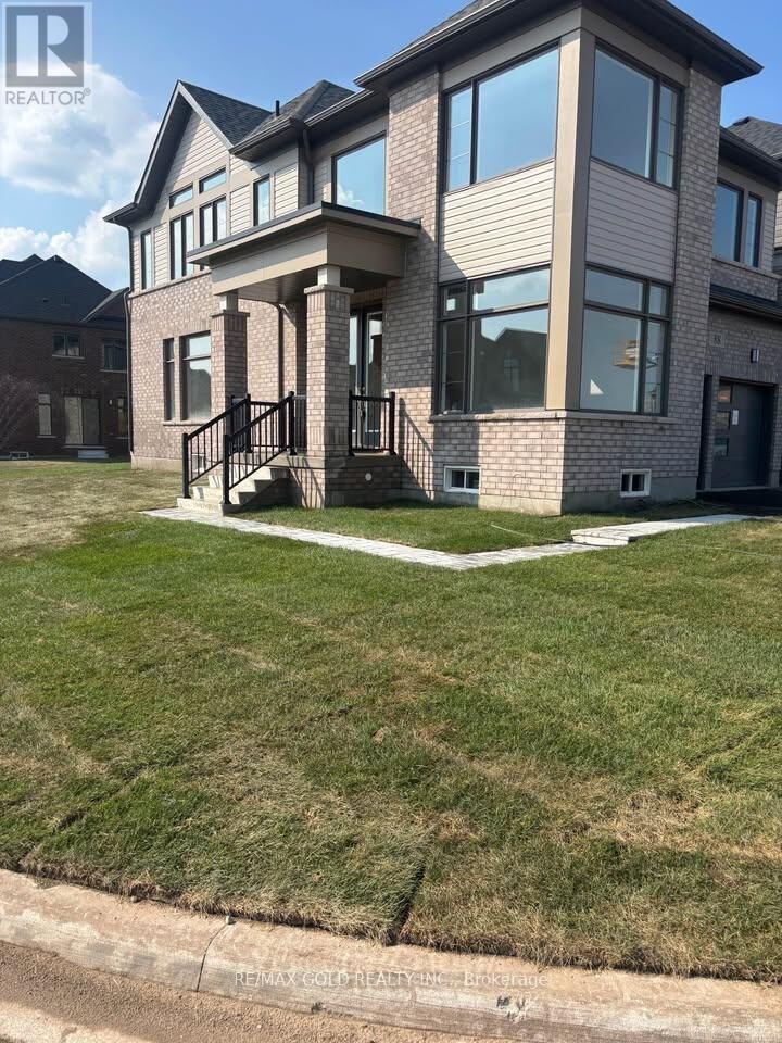 Property Photo:  88 Gibson Dr N Drive South  ON N0B 1T0 