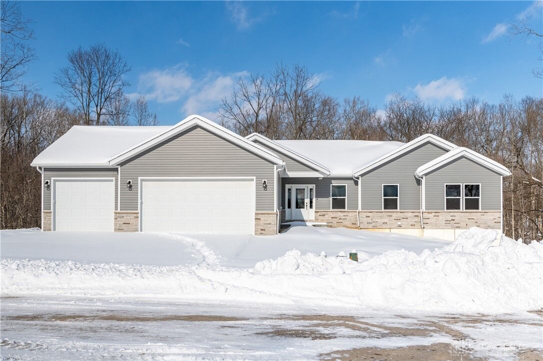 Property Photo:  213 Esther Drive  OH 45338 