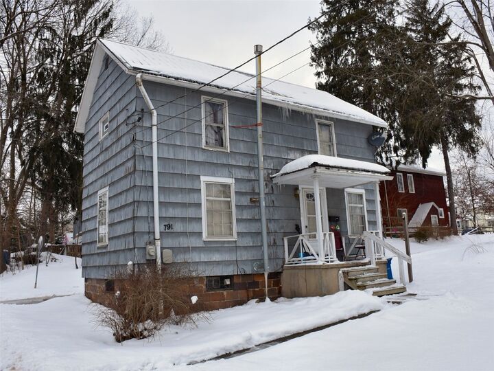 Property Photo:  791-795 Sidler Alley  PA 16335 
