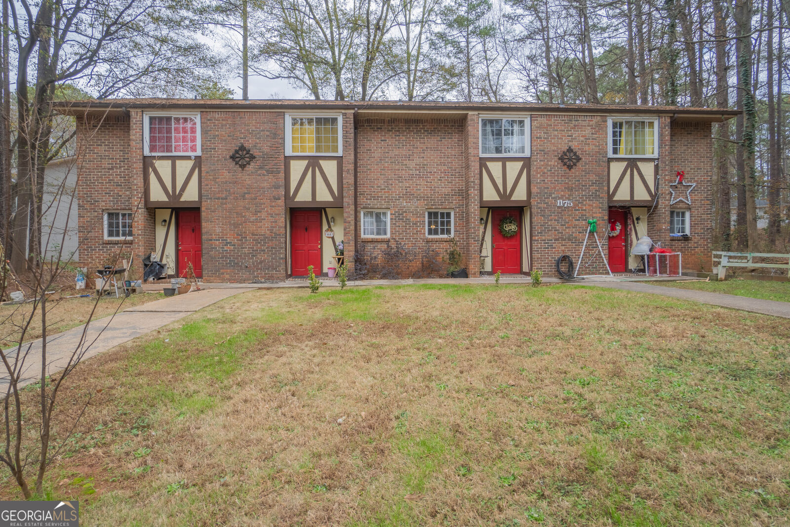 Property Photo:  1175 Forest Vale Drive  GA 30093 