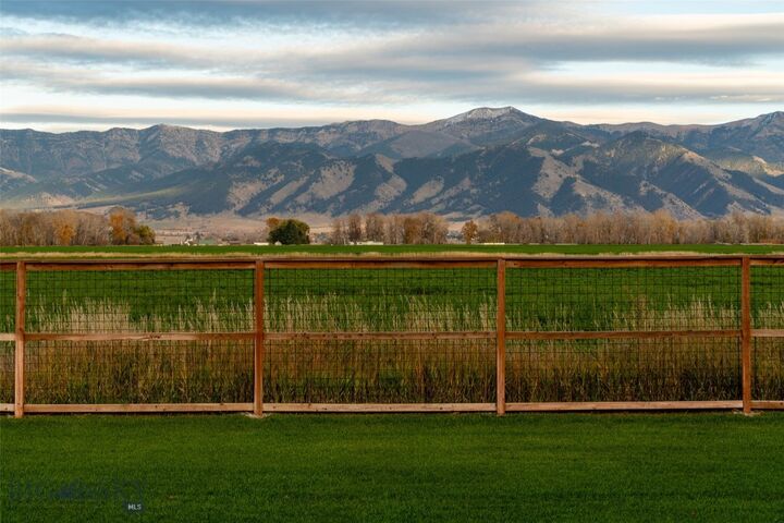 Property Photo:  2019 E Silver Circle  MT 59714 