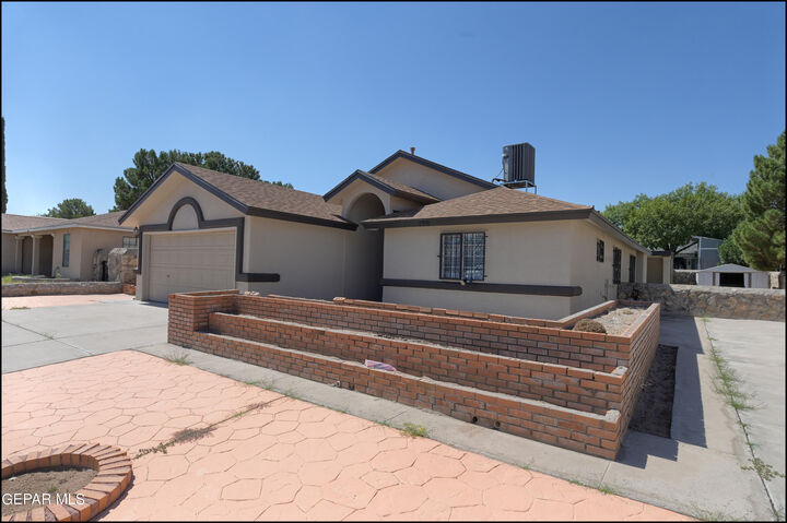 Property Photo:  129 Torrey Pines Drive  NM 88008 