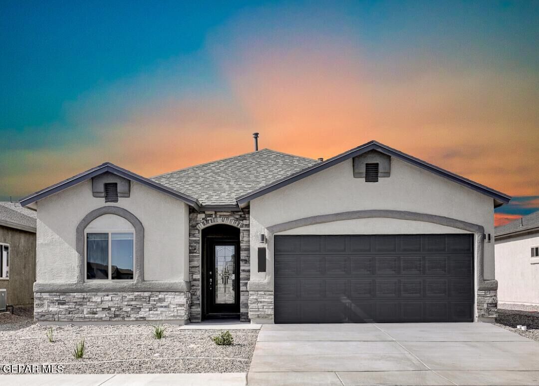 Property Photo:  5752 Adamsville Avenue  TX 79934 