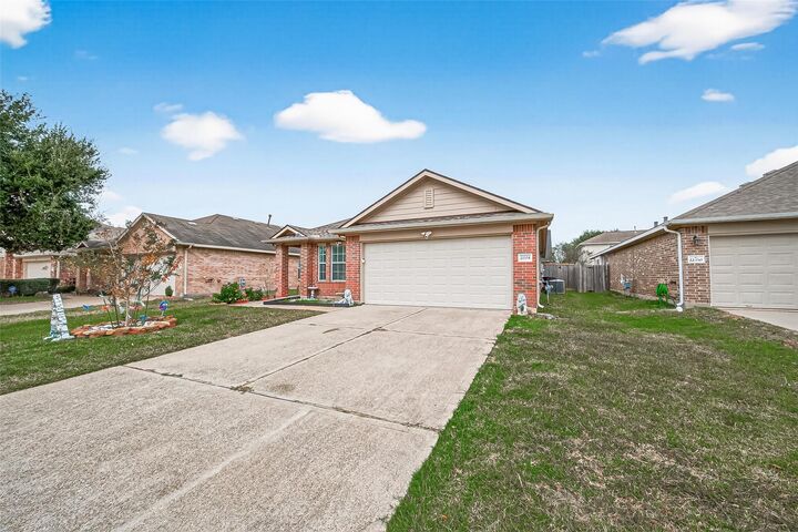 Property Photo:  22334 Guston Hall Lane  TX 77449 