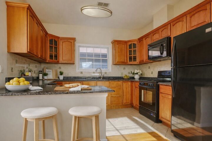 Property Photo:  24 Emerson Ave 2  NJ 07306 
