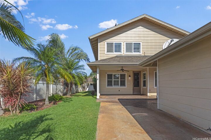 Property Photo:  91-1111 Kaiko Street  HI 96706 