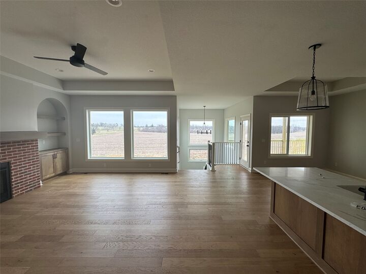 Property Photo:  1637 22nd Avenue SE  IA 50009 