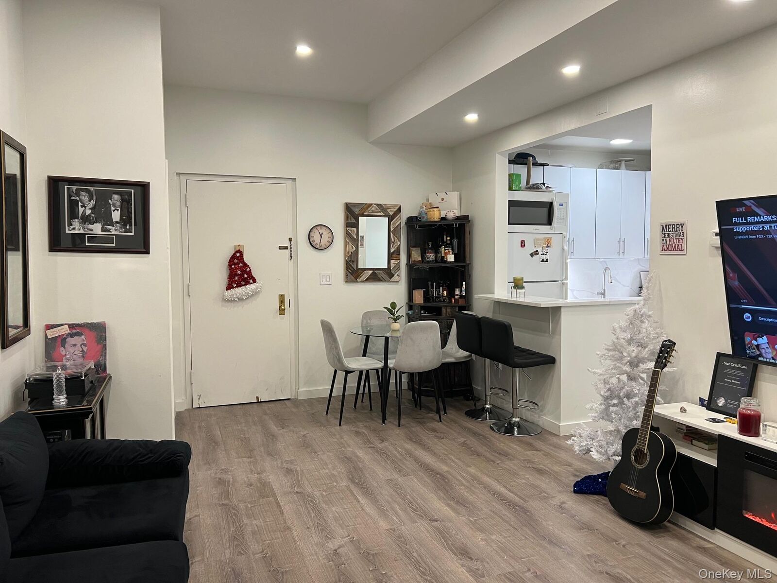 Property Photo:  1250 North Avenue 106  NY 10804 