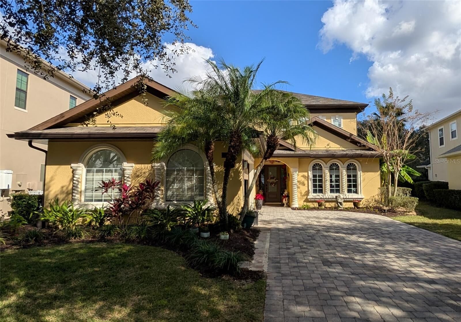Property Photo:  7429 Gathering Court  FL 34747 