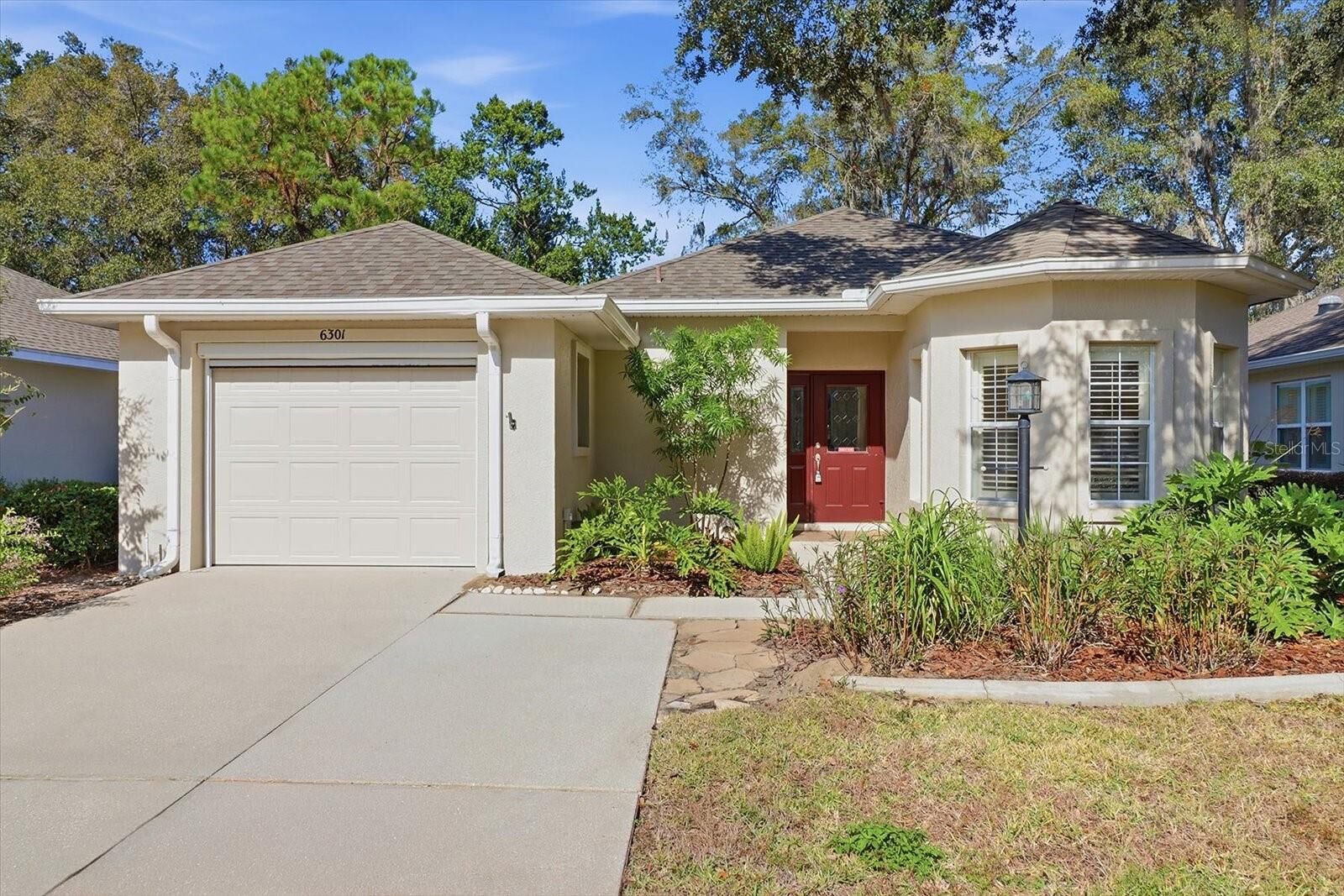 Property Photo:  6301 W Glynborne Loop  FL 34429 