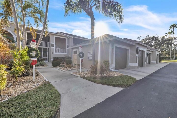 Property Photo:  9601 Castle Point Drive 825  FL 34238 