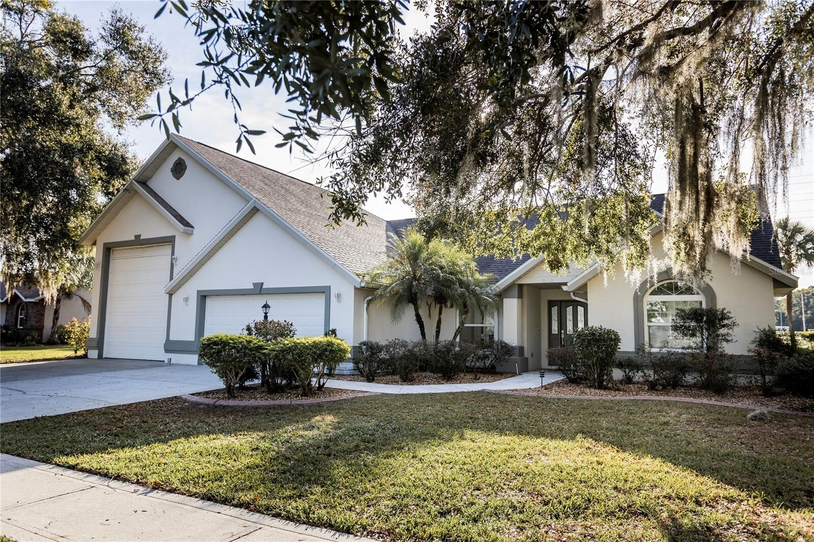 Property Photo:  6112 Silver Oaks Drive  FL 33542 