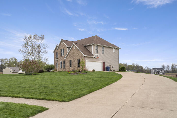 Property Photo:  5994 Vrana Drive  MI 49103 