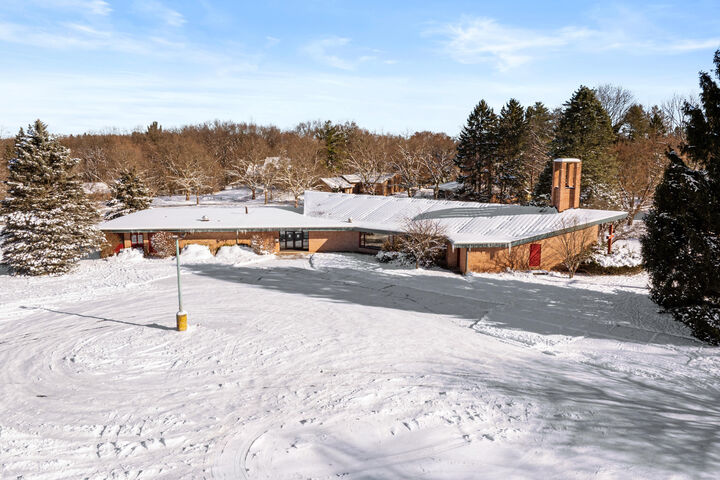 Property Photo:  2208 Winchell Avenue  MI 49008 