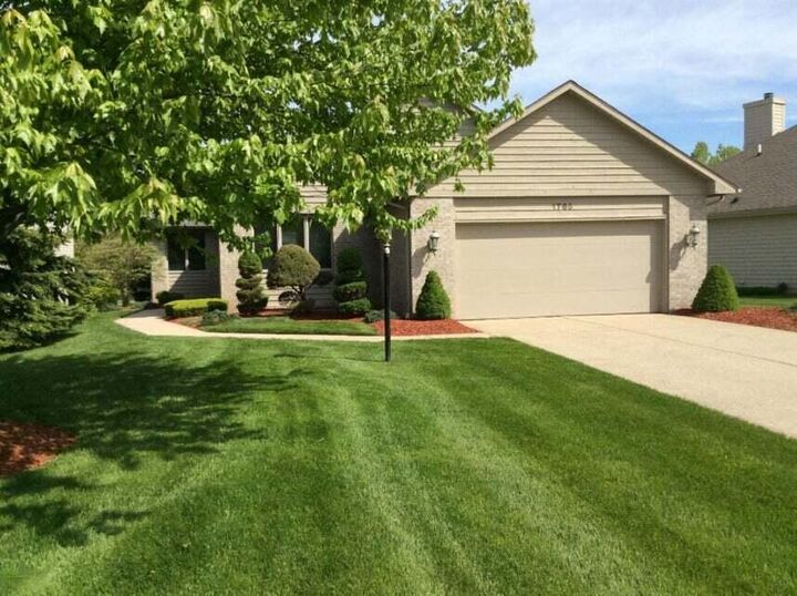 Property Photo:  1765 Spring View Court SE  MI 49316 