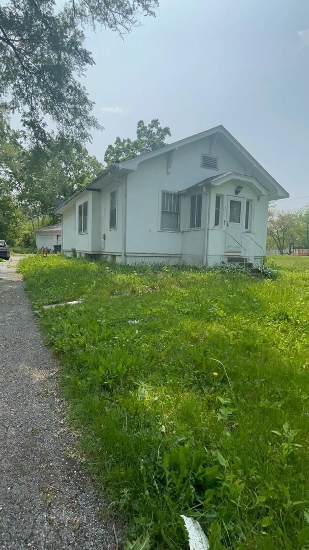 Property Photo:  2411 31st Street  IL 60099 
