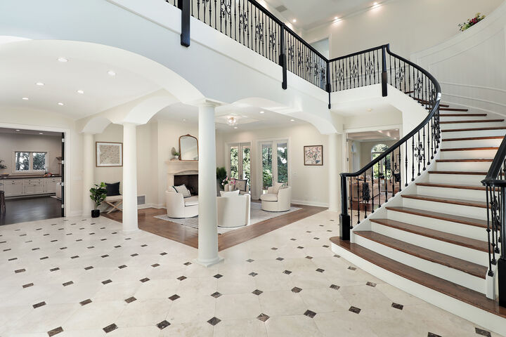 Property Photo:  1015 Sheridan Road  IL 60093 