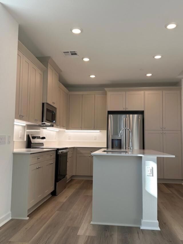 Property Photo: 9423 N Sepulveda Boulevard 5 CA 91343