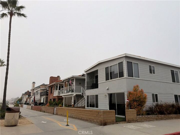 Property Photo:  418 #A E Oceanfront  CA 92661 